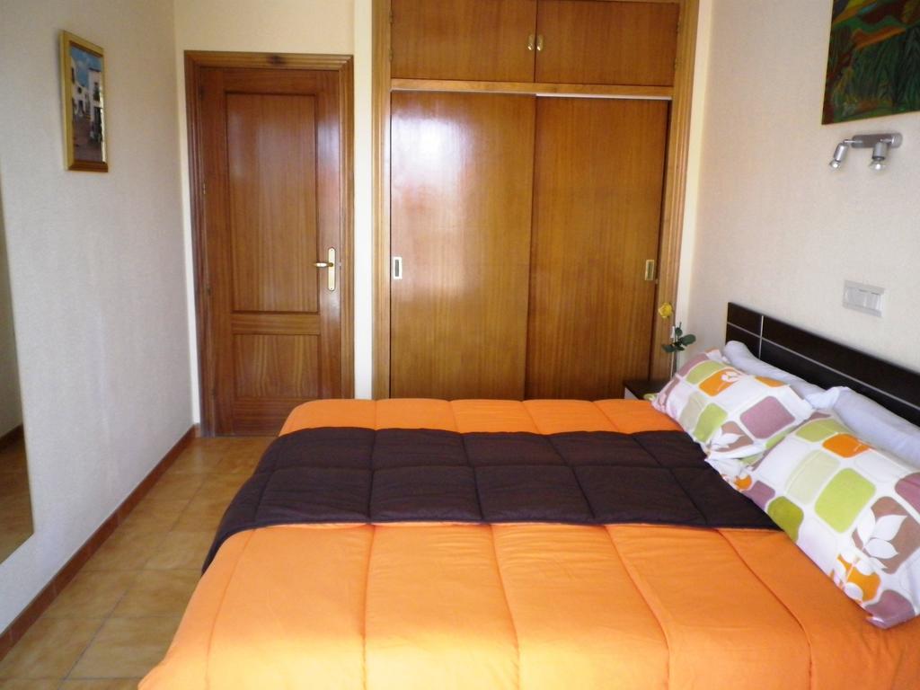 Apartamentos Turísticos Yamasol Fuengirola Quarto foto